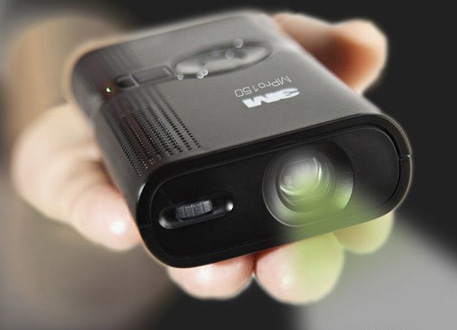 3M΢��ͶӰ�CMPro150�ɹ�����