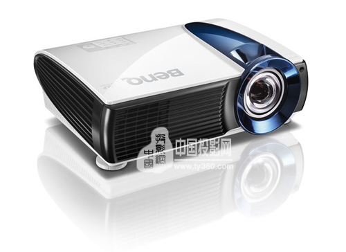 BenQ�Ƴ������{�˹����漤��ͶӰ�C ����y(t��ng)ͶӰ �_��(chu��ng)��Դ�r��