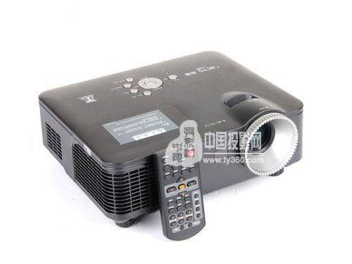 3100流明 雅圖中低端商務投影DS216簡評